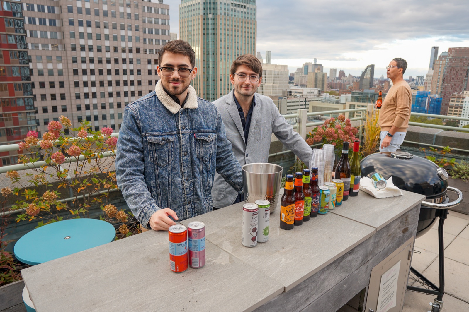 Sourced bartender serving guests at the event